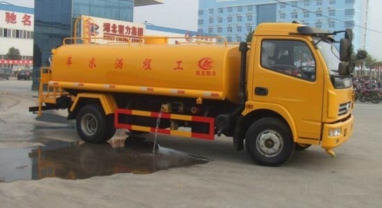 東風多利卡<a href=http://m.njsjdq.com/ssc target=_blank class=infotextkey>灑水車</a>