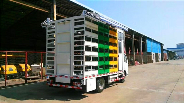 東風藍牌養(yǎng)蜂車圖片