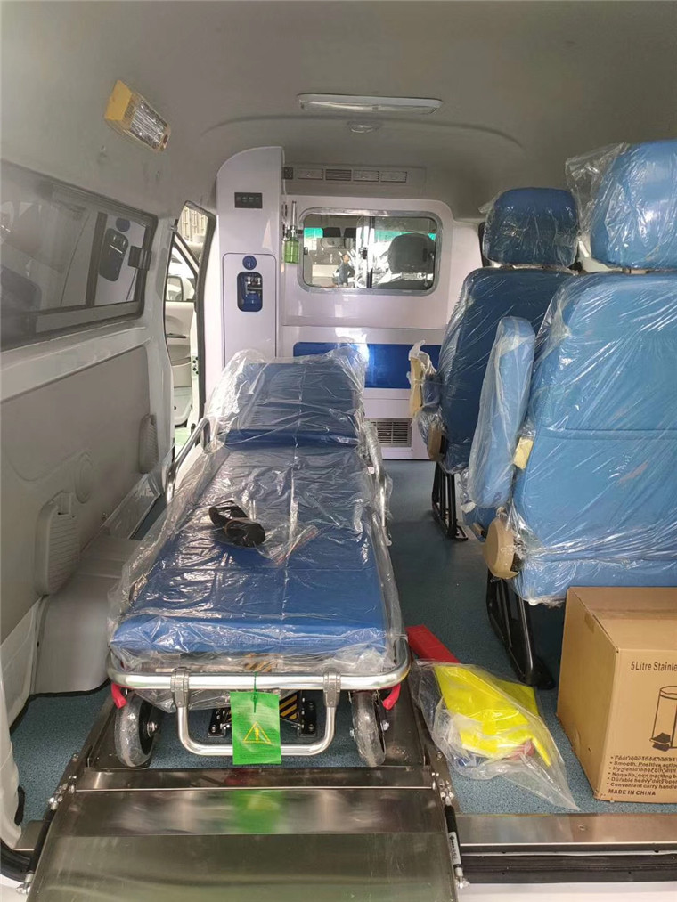 國六金杯小S救護(hù)車(汽油版)