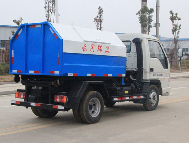 福田小卡之星2國(guó)六車(chē)廂可卸式垃圾車(chē)圖片5