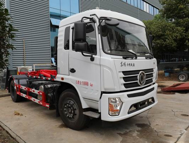 東風(fēng)D3國(guó)六后車(chē)廂可卸式垃圾車(chē)圖片3