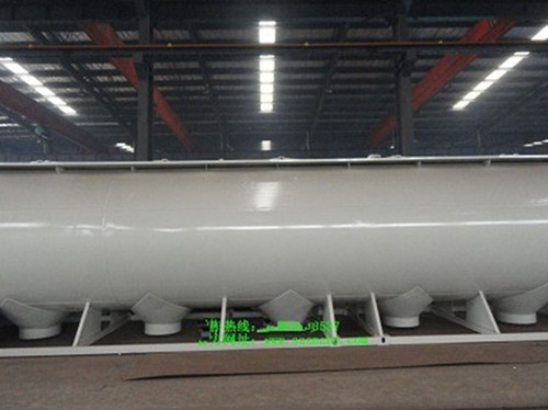 散裝<a href=http://m.njsjdq.com/siliaoche/ target=_blank class=infotextkey>飼料車</a>廠家-獨立作業式散裝飼料罐